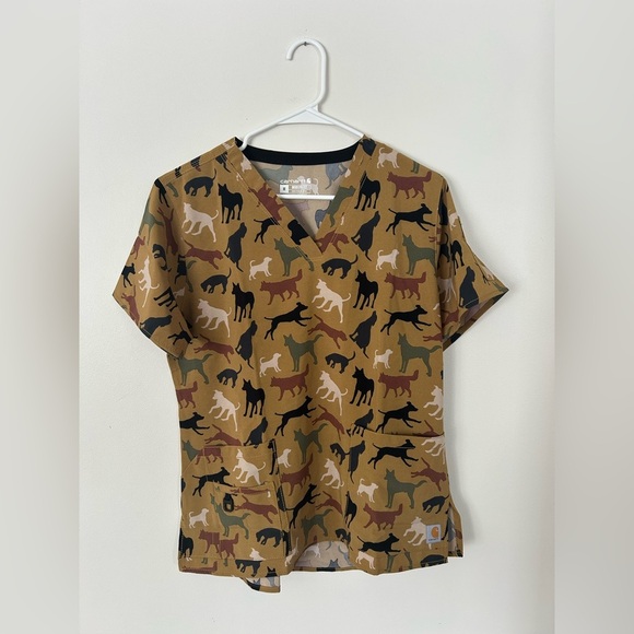 Carhartt Force Dog Park Print V-Neck Scrub Top Size Medium - Picture 2 of 7